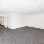 Rent 4 bedroom house of 160 m² in Upper Hutt