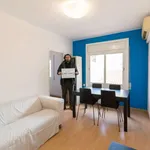 Rent a room of 75 m² in barcelona