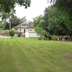 Rent 4 bedroom house in East Midlands