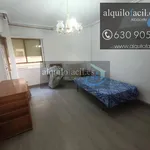 Rent a room of 100 m² in Albacete