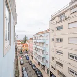 Rent 4 bedroom apartment in Lisbon