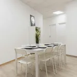 Rent 7 bedroom apartment in Turin