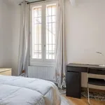 Rent 1 bedroom apartment of 32 m² in bologna