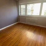 Appartement de 102 m² avec 4 chambre(s) en location à Saint-Étienne