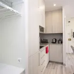 Rent 2 bedroom apartment of 30 m² in barcelona