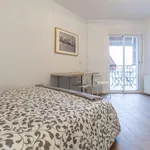 Rent 5 bedroom apartment in Valencia