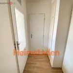 Pronajměte si 2 ložnic/e byt o rozloze 27 m² v Havířov