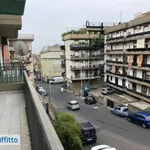 Affitto 3 camera appartamento di 90 m² in Catania