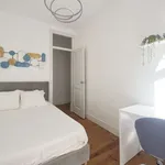 Rent a room in lisbon