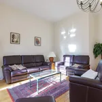 Rent 1 bedroom apartment of 107 m² in Paris