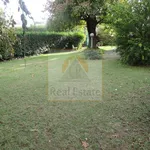 Rent 4 bedroom house of 176 m² in Massa