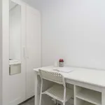 Rent a room in Madrid