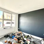 Rent 5 bedroom house in Luton