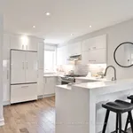  maison avec 6 chambre(s) en location à Toronto