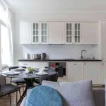 Huur 1 slaapkamer appartement van 65 m² in brussels