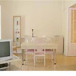 Rent a room in Madrid']