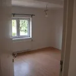 Maison de 250 m² avec 3 chambre(s) en location à Waterloo