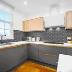 Rent 2 bedroom apartment of 1000 m² in Birmingham