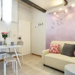 Rent 1 bedroom apartment in Florence