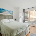 Rent 2 bedroom apartment of 106 m² in New York City