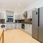 Rent 6 bedroom house in Leeds