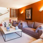 Rent 6 bedroom house of 1800 m² in Marbella