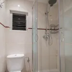 Rent 5 bedroom apartment in Barcelona