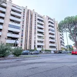 Affitto 3 camera appartamento di 110 m² in Rome