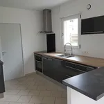 Maison de 82 m² avec 5 chambre(s) en location à TREGUEUXT