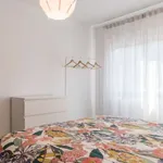 Rent a room of 97 m² in valencia