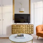 Rent 2 bedroom apartment of 63 m² in paris