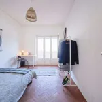 Rent a room in lisbon