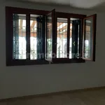 Rent 4 bedroom house of 200 m² in Torri di Quartesolo