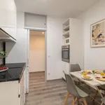 Rent 5 bedroom apartment in Barcelona