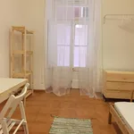 Rent 6 bedroom apartment in Lisbon