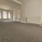 Rent 3 bedroom flat in West Midlands