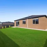 Rent 4 bedroom house in Werribee