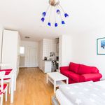 Rent 1 bedroom apartment of 31 m² in Frankfurt am Main