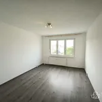 Pronajměte si 3 ložnic/e byt o rozloze 77 m² v Sokolov