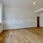 Pronajměte si 2 ložnic/e byt o rozloze 66 m² v Zlín