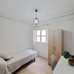 Alquilar 5 dormitorio apartamento en Alicante