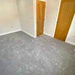 Rent 4 bedroom house in East Midlands