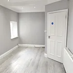 Rent 3 bedroom apartment in East Of England