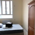 Appartement de 27 m² avec 2 chambre(s) en location à Ivry-sur-Seine