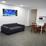 Rent 4 bedroom apartment in Valencia