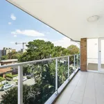 Rent 2 bedroom apartment in Mosman