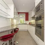 Rent 3 bedroom apartment in London