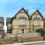 Rent 6 bedroom house in South West England