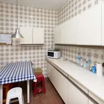 Rent a room of 135 m² in madrid