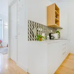 Rent 1 bedroom apartment of 40 m² in Porto